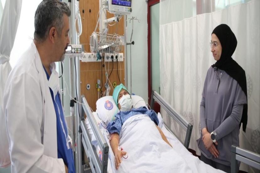 10 YILDIR BEKLEDİĞİ BÖBREK, ORGAN BAĞIŞI HAFTASI'NDA NAKLEDİLDİ