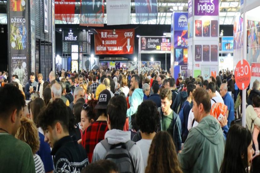 14.ANTALYA KİTAP FUARI KAPILARI YARIN AÇILIYOR