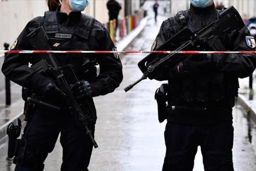 LYON'DA FİLM GİBİ SOYGUN: ALTIN RAFİNERİSİNDE SİLAHLI BASKIN