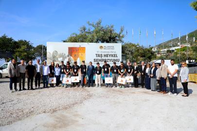 20. ULUSLARARASI ALANYA TAŞ HEYKEL SEMPOZYUMU SANATLA BAŞLADI