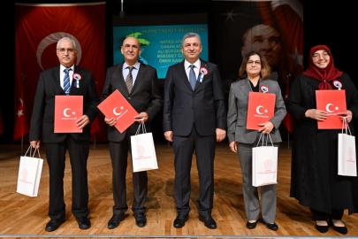 ANTALYA’DA ÖĞRETMENLER GÜNÜ KUTLAMASI GERÇEKLEŞTİ