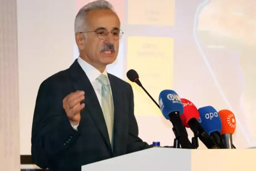 BİLGİSİZLİĞE SON: 5G İLE İLETİŞİM HIZIMIZ 10 KAT ARTACAK