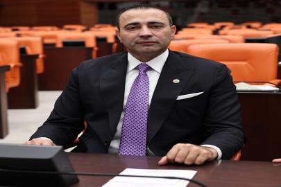 ELMALI–KAŞ YOLUNDA ÖLÜM TEHLİKESİ!