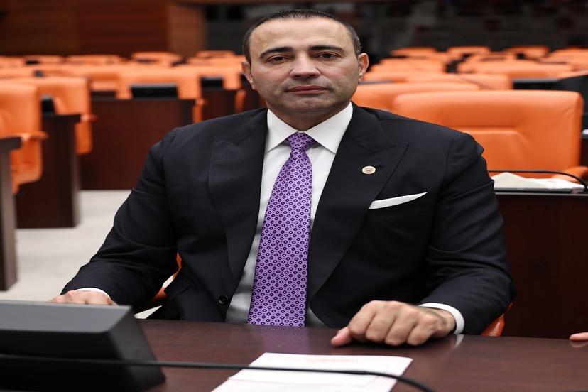 ELMALI–KAŞ YOLUNDA ÖLÜM TEHLİKESİ!