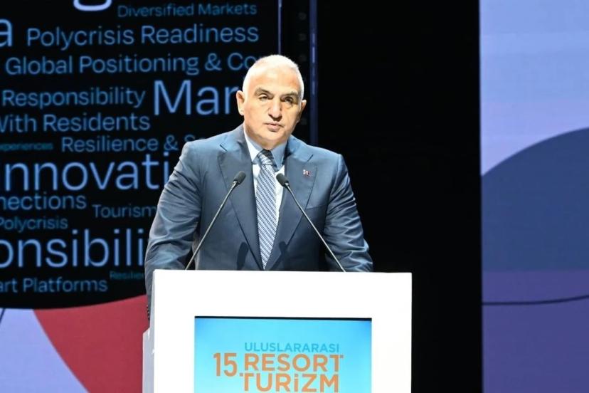 ERSOY’DAN 2026 TURİZM UYARISI: PLANLAR DEĞİŞİYOR