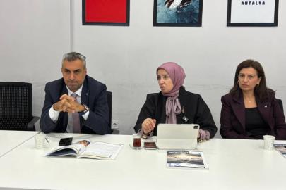 ESEN’DEN ANTALYA’DA SERT UYARI: KUMAR TOPLUMU ÇÖKERTİYOR