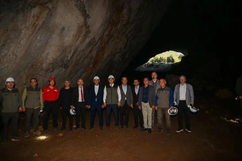 VALİ ŞAHİN, ANTALYA’NIN DOĞA HARİKALARINDA
