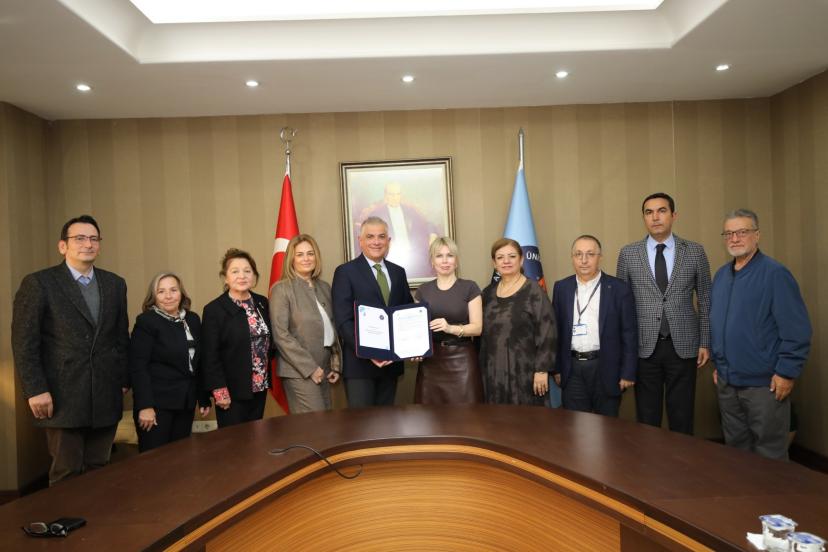 AKDENİZ ÜNİVERSİTESİ HASTANESİ’NE HAYAT KURTARAN BAĞIŞ