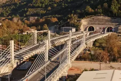 ALANYA TRAFİĞİNE NEFES ALDIRACAK İKİ DEV PROJE AÇILIYOR