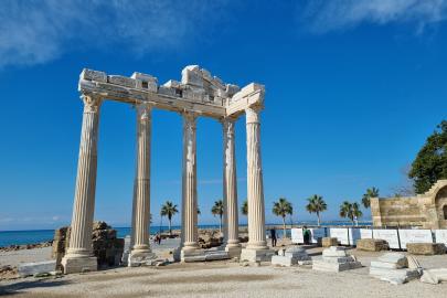 ANTALYA DÜNYA TURİZMİNİN ZİRVESİNDE