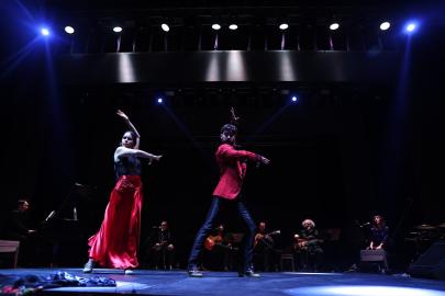 ANTALYA’DA FLA MENKO VE ANADOLU TINILARI AYNI SAHNEDE BÜYÜLEDİ