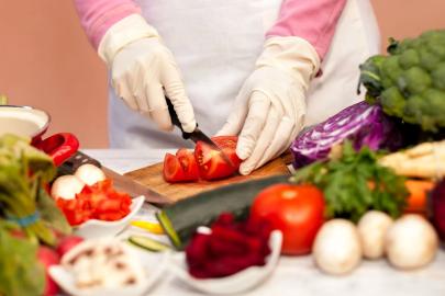 ANTALYA’DAN GIDA GÜVENLİĞİ ALARMI: KRİTİK SİSTEM ÇÖKÜYOR