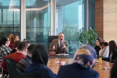 BAŞKAN KOTAN ÖZEL GEREKSİNİMLİ BİREYLERLE BULUŞTU