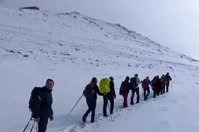 BEYDAĞLARINDA KIŞIN İLK KAR YÜRÜYÜŞÜ