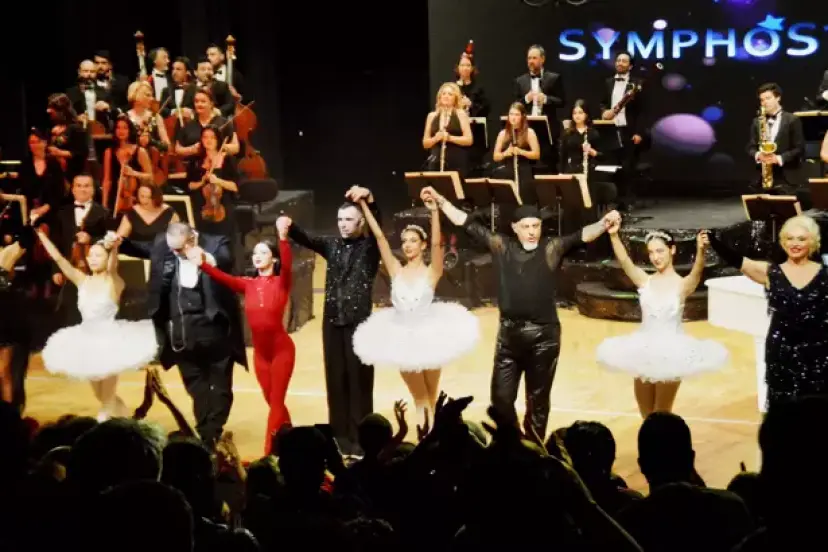 SAHNEDE SINIRLARI AŞAN GECE