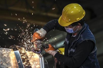 TEHLİKELİ MESLEKLERDE BELGESİZ ÇALIŞMA DÖNEMİ SONA ERİYOR