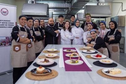 MESLEK LİSELİ ÖĞRENCİLER TÜRK MUTFAĞINI AVRUPA’YA TAŞIDI