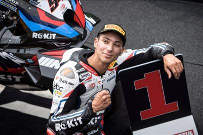 TOPRAK RAZGATLIOĞLU MOTOGP’DE 07 İLE SAHNEDE