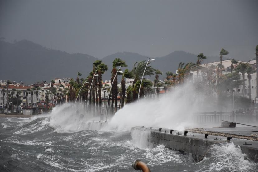 ANTALYA İÇİN KUVVETLİ YAĞIŞ UYARISI