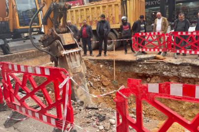 ANTALYA MERKEZİNDE KAZIDAN İNSAN KEMİKLERİ ÇIKTI