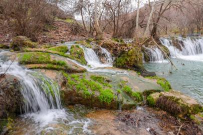 KAR SULARI ŞELALELERE YENİDEN HAYAT VERDİ
