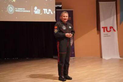 UZAY HİKAYESİNİN MERKEZİNDE GENÇLER VAR