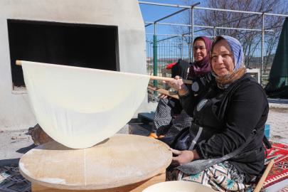 ANTALYA’DA KADIN EMEĞİ EKONOMİYE GÜÇ KATIYOR