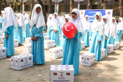 TDV 10 BİN ÇOCUĞA DESTEK OLUYOR