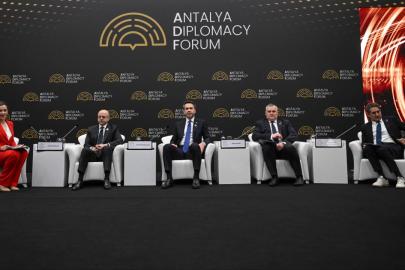 ENERJİDE STRATEJİK DÖNÜŞÜM VURGUSU