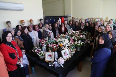 OKURCALAR’DA EMEK SAHNEYE ÇIKTI