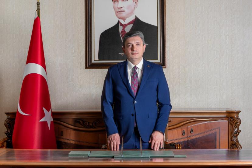 ANNENİN EMEĞİNE VEFA MESAJI