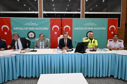 ANTALYA’DA SPOR GÜVENLİĞİ MASAYA YATIRILDI