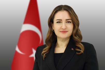 BÜŞRA ÖZDEMİR’DEN BAYRAM MESAJI