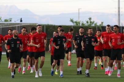 MİLLİLER İÇİN KADER MAÇI