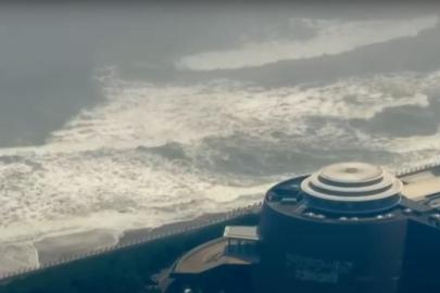 TSUNAMİ DALGALARI JAPONYA KIYILARINA ULAŞTI