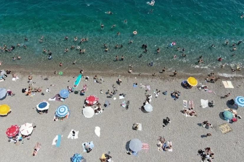 ÇMO'DAN ANTALYA KÖRFEZİ İÇİN MİKROPLASTİK ALARMI