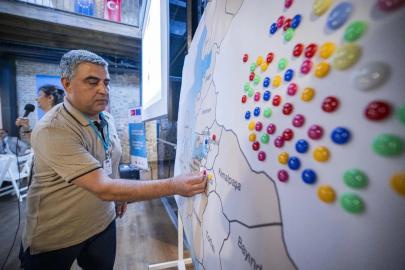 ANTALYA’DA 50 KİŞİ ARANIYOR: 5 TOPLANTIYA KATILANA 15 BİN TL