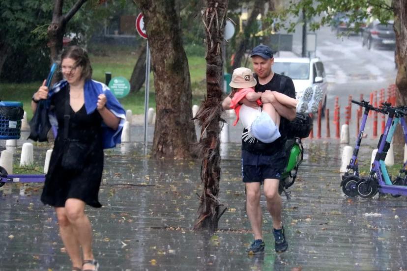 ANTALYA’DA SICAKLAR KIRILACAK! HAFTA SONU SAĞANAK ALARMI