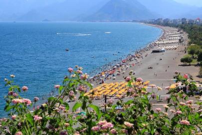 ANTALYA’DA TURİZMİN NABZI AĞUSTOSTA YÜKSELDİ