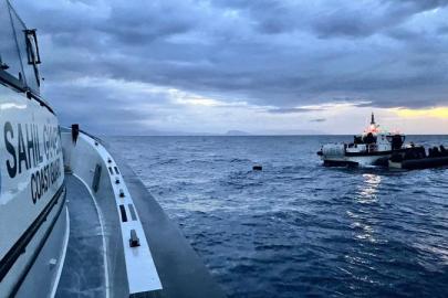 İZMİR VE MUĞLA’DA GÖÇMEN KAÇAKÇILIĞI AĞINA DARBE