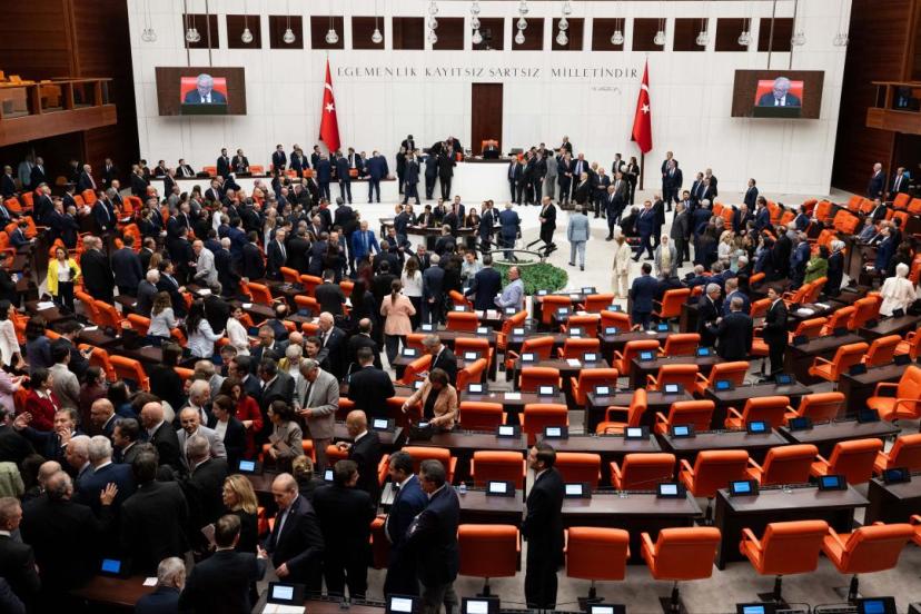 TERÖRSÜZ TÜRKİYE YOLUNDA MECLİS’TEN TARİHİ UZLAŞI