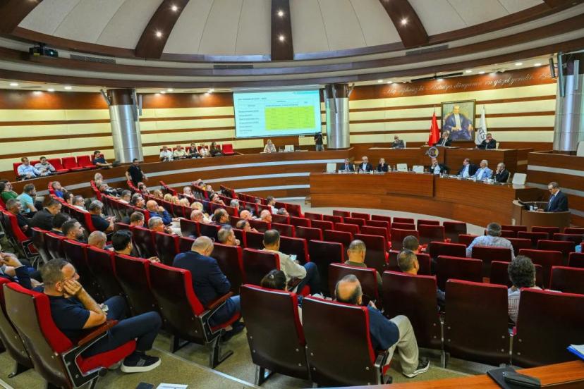 ANTALYA ATSO’DA SEÇİM ÖNCESİ SON MECLİSTE GERİLİM