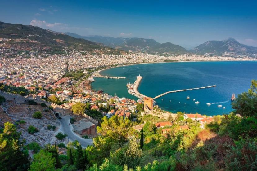 ANTALYA’DA 5 KAMU TAŞINMAZI TURİZME AÇILIYOR