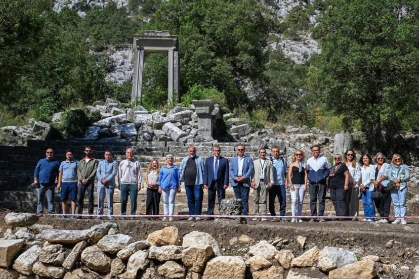 ANTALYA’NIN TARİHİ HAZİNESİ TERMESSOS İÇİN BULUŞTULAR