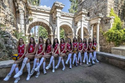 ANTALYA’DA SULTANLAR KALEİÇİ’NDE SEZONA HAZIRLANIYOR