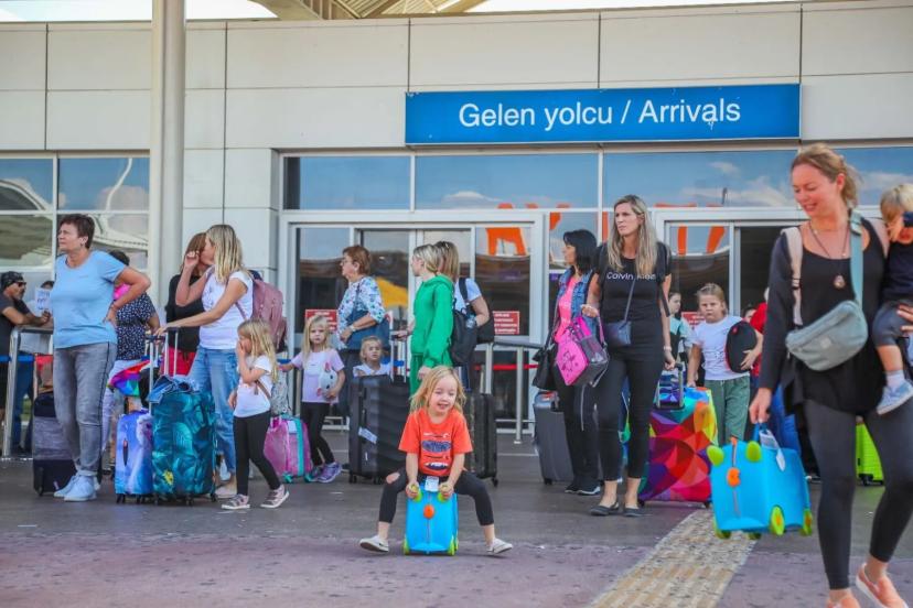 ANTALYA’DA TURİZMİN ZİRVESİNDE İKİ PAZAR