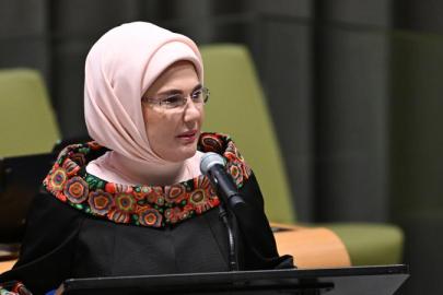 ANTALYA’DAKİ COP31 ÖNCESİ EMİNE ERDOĞAN’DAN “KULLAN-AT” UYARISI