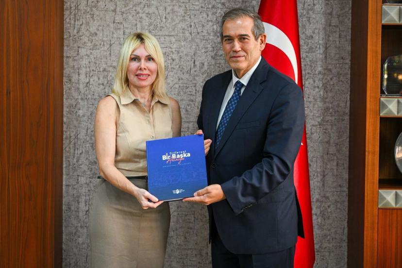 ANTALYA’NIN 76 ESERLİK SANAT HAZİNESİ AKS KOLEKSİYONUNDA