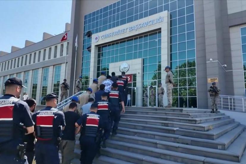 ANTALYA’NIN DA ARALARINDA OLDUĞU 28 İLDE DEAŞ OPERASYONU