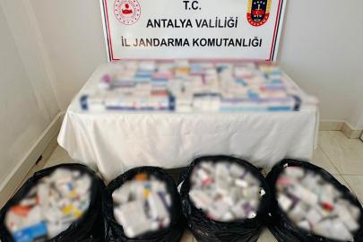 KAŞ’TA ZEHİR TACİRLERİNE DARBE: 22 BİN SENTETİK HAP ELE GEÇİRİLDİ